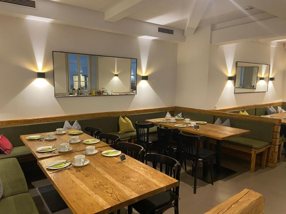 Hotel Restaurant Goldenes Ross Gollheim Ngoại thất bức ảnh