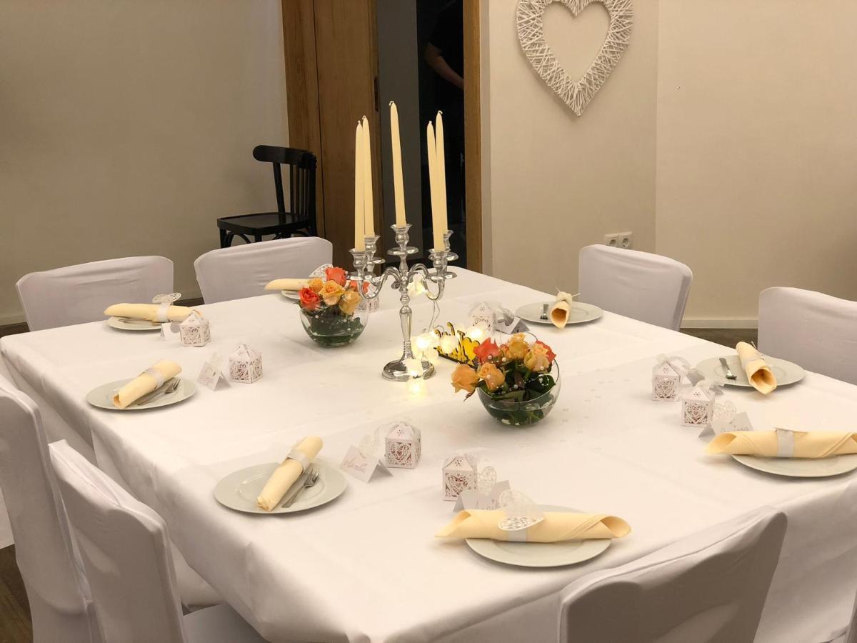 Hotel Restaurant Goldenes Ross Gollheim Ngoại thất bức ảnh